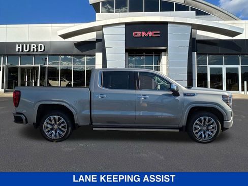 New 2026 GMC Sierra 1500 Denali w/ Denali Reserve Package image 3