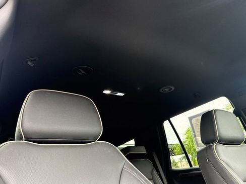 Used 2025 Chevrolet Tahoe Premier image 27