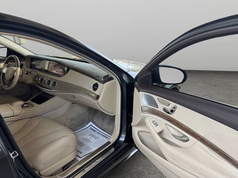 Used 2014 Mercedes-Benz S 550 Sedan image 17
