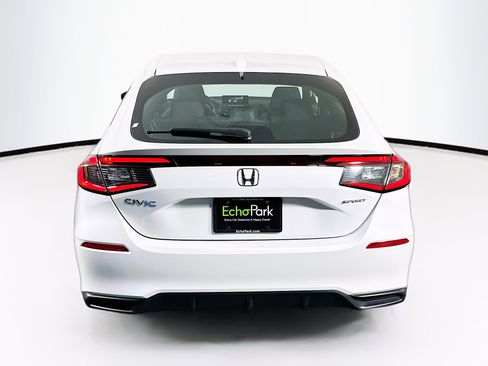Used 2025 Honda Civic Sport image 7