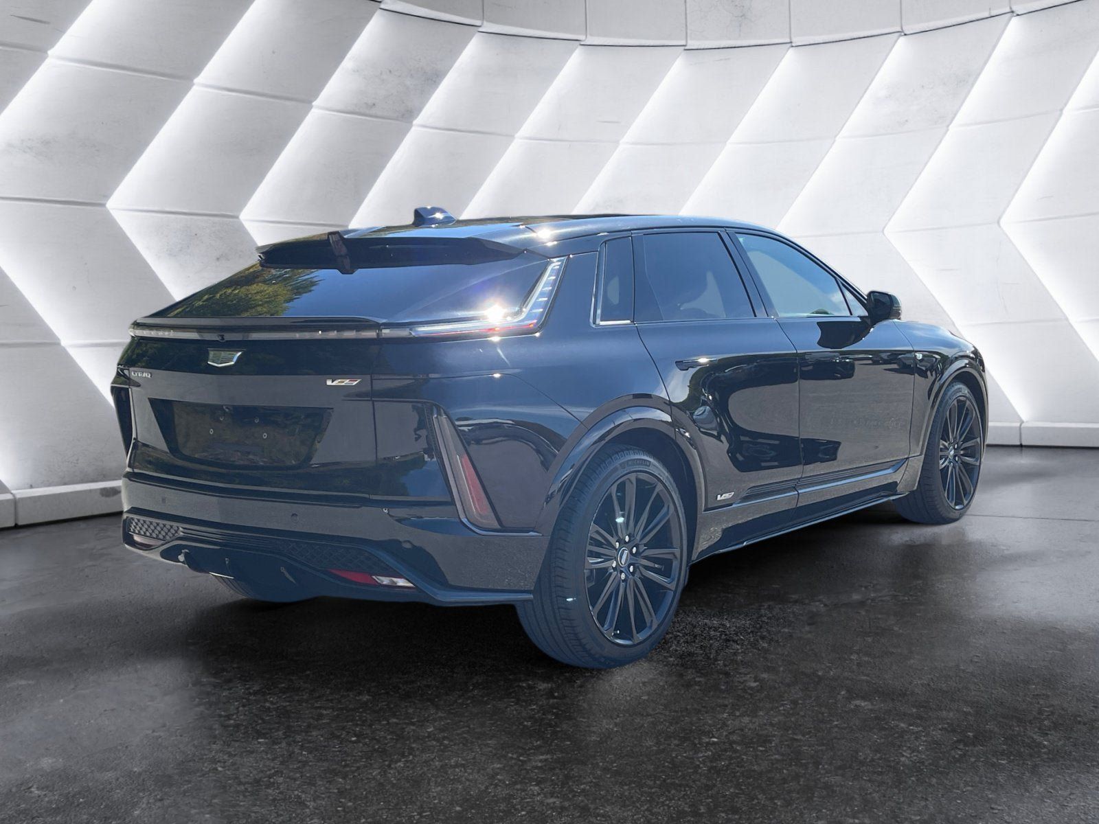 Certified 2026 Cadillac Lyriq V AWD/4WD image 6