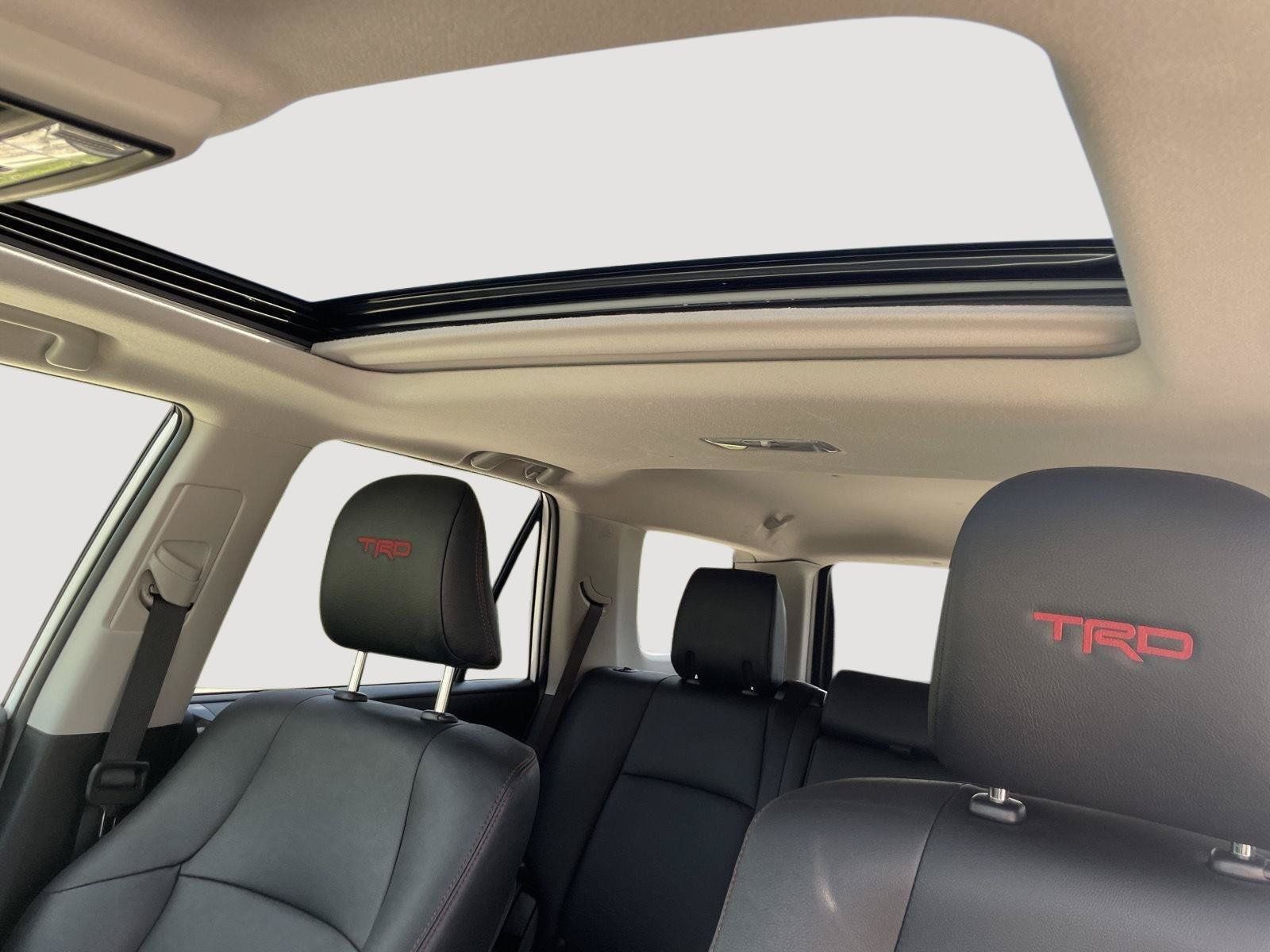 Used 2023 Toyota 4Runner TRD Pro AWD/4WD image 4