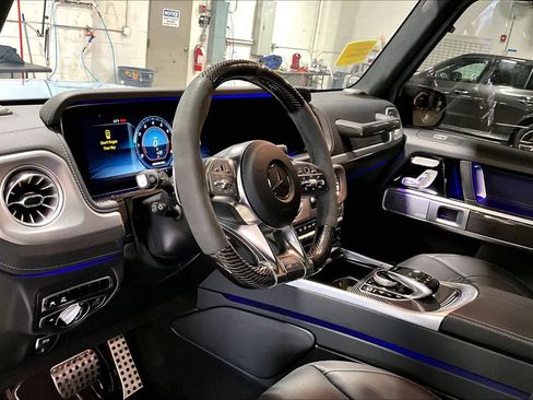 Used 2024 Mercedes-Benz G 63 AMG AMG G 63 image 18