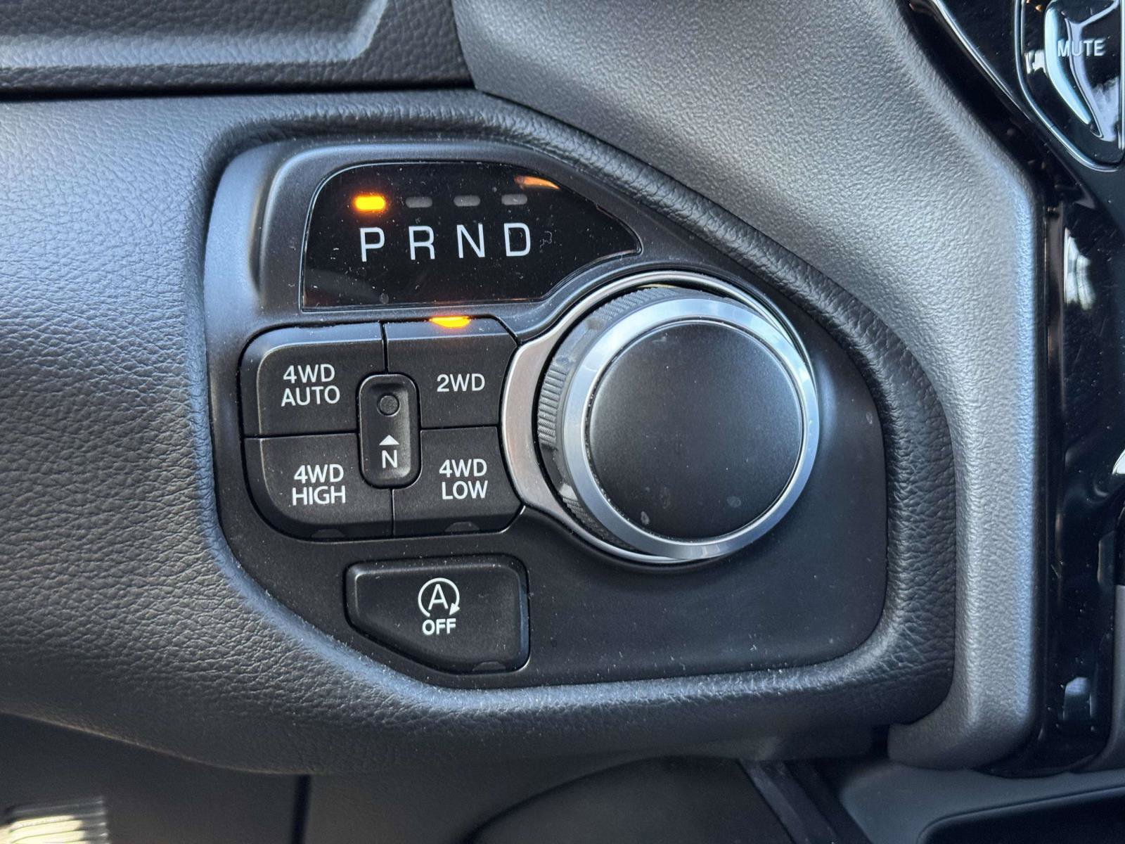 Used 2024 RAM 1500 Big Horn AWD/4WD image 22