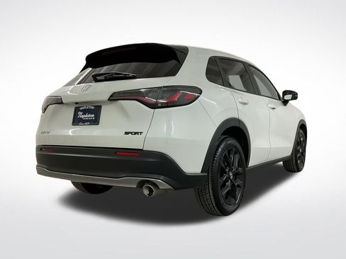 Certified 2023 Honda HR-V Sport image 3