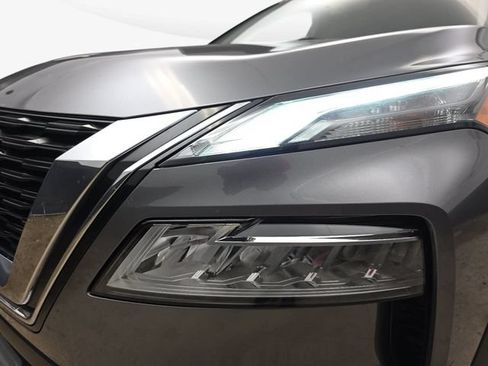 Used 2021 Nissan Rogue SV FWD image 32