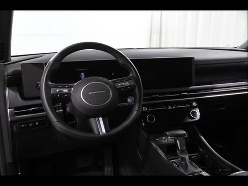 Used 2025 Hyundai Tucson XRT image 6