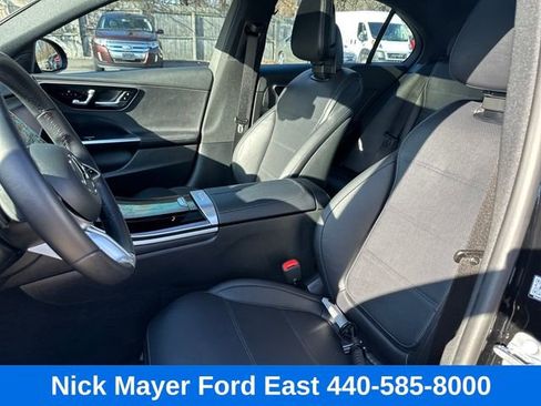 Used 2025 Mercedes-Benz C 300 4MATIC Sedan image 12