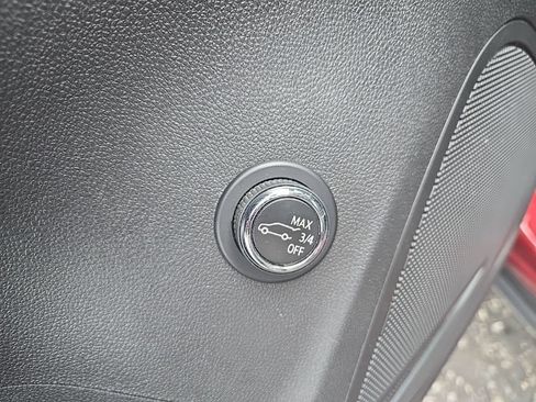 Used 2021 Buick Envision Preferred AWD/4WD image 13