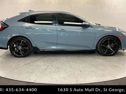 Used 2020 Honda Civic Sport image 6