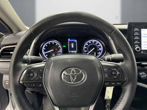 Used 2024 Toyota Camry SE FWD image 22