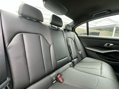 Used 2025 BMW 330i Sedan RWD image 26