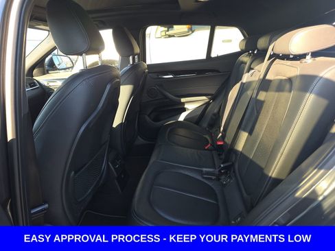 Used 2018 BMW X2 sDrive28i image 19