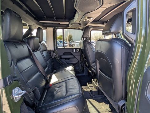 Used 2021 Jeep Wrangler Unlimited Sahara image 15