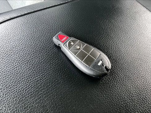 Used 2024 RAM 1500 Classic SLT image 11