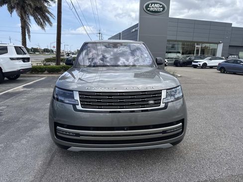 Used 2023 Land Rover Range Rover SE AWD/4WD image 4