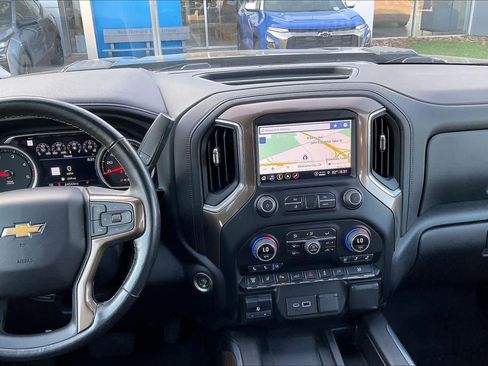 Certified 2023 Chevrolet Silverado 2500 High Country AWD/4WD image 8