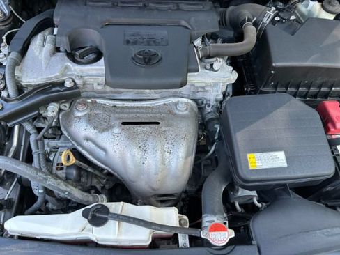 Used 2016 Toyota Camry LE FWD image 37