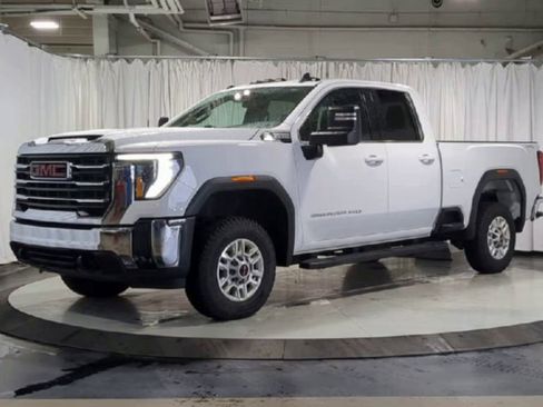 Used 2024 GMC Sierra 2500 SLE w/ SLE Convenience Package AWD/4WD image 5