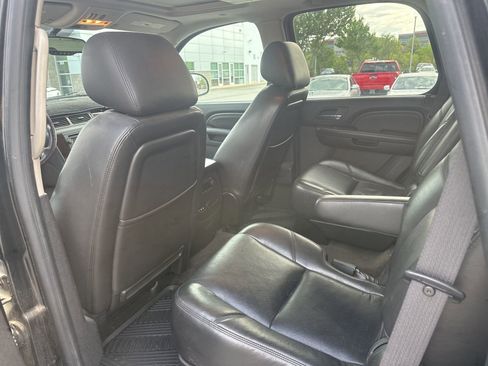 Used 2010 GMC Yukon Denali image 13