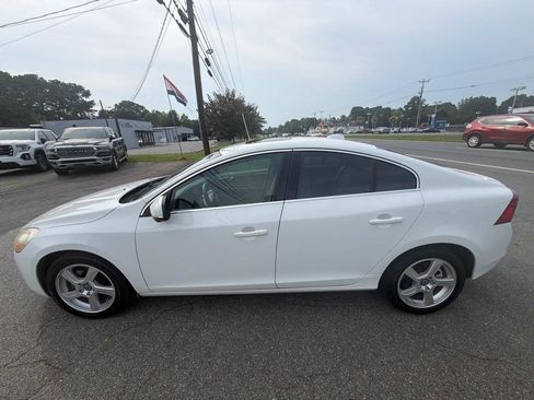 Used 2013 Volvo S60 T5 FWD image 13