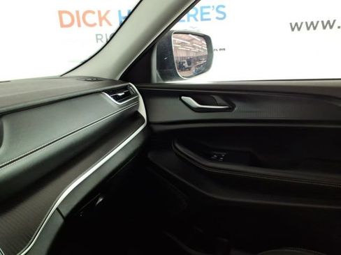 Used 2023 Jeep Grand Cherokee Laredo w/ Luxury Tech Group I image 22