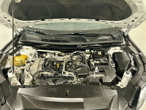 Used 2022 Mitsubishi Outlander SE image 26