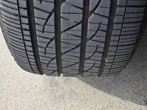 Used 2023 Nissan Pathfinder Platinum w/ Cargo Package image 11