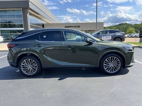 Used 2025 Lexus RX 350 AWD w/ Convenience Package image 2