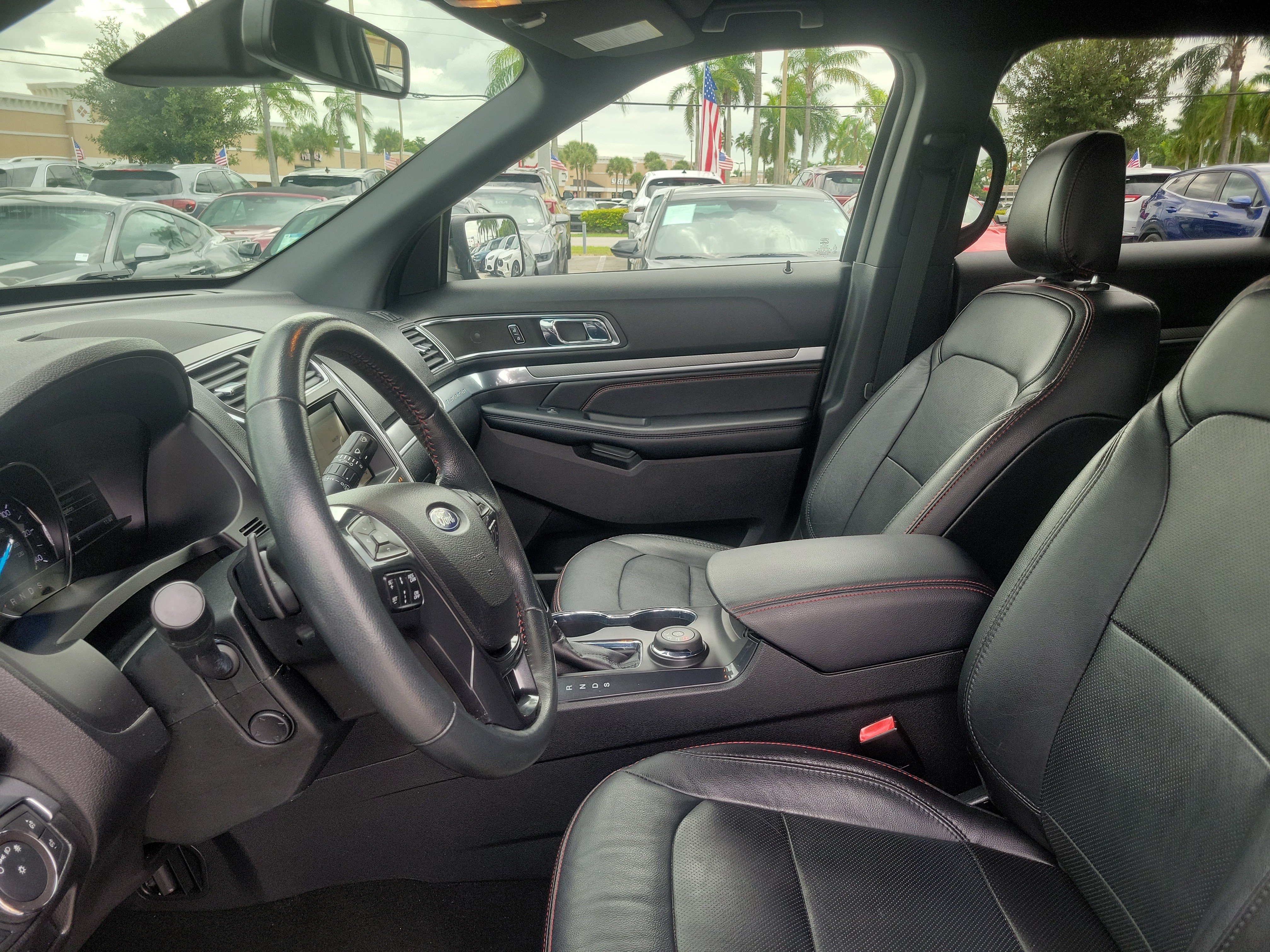 Used 2019 Ford Explorer Sport w/ Equipment Group 401A AWD/4WD image 12