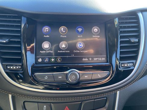 Used 2022 Chevrolet Trax LT w/ Driver Confidence Package image 19