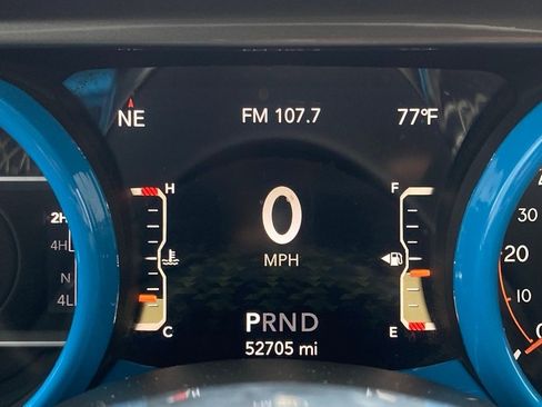 Used 2020 Jeep Gladiator Overland image 14