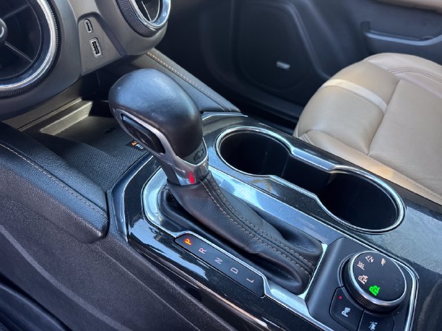 Used 2019 Chevrolet Blazer Premier w/ Sun and Wheels Package AWD/4WD image 25