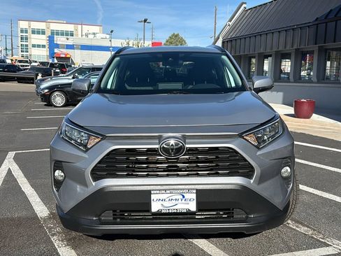 Used 2021 Toyota RAV4 XLE AWD/4WD image 8