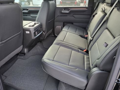 New 2026 GMC Sierra 2500 Denali w/ Denali Reserve Package image 4