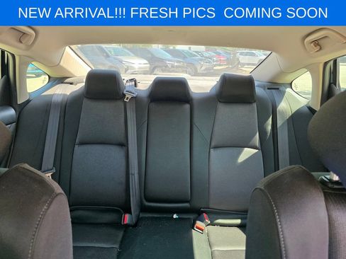 Used 2018 Honda Accord LX image 13