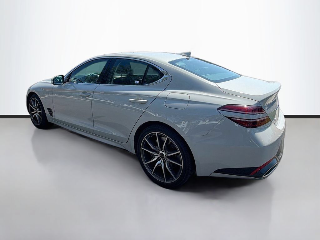 Used 2026 Genesis G70 2.5T RWD image 7