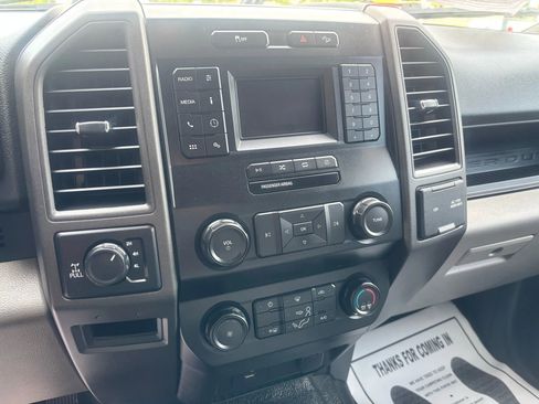 Used 2022 Ford F250 XL w/ Power Equipment Group image 15