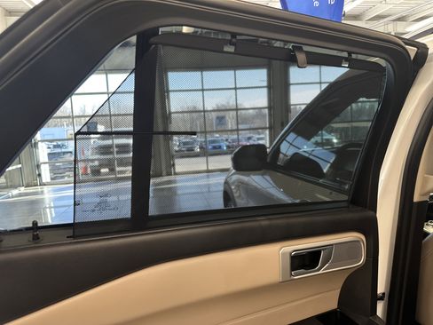 Certified 2023 Ford Explorer Limited w/ Equipment Group 301A image 30