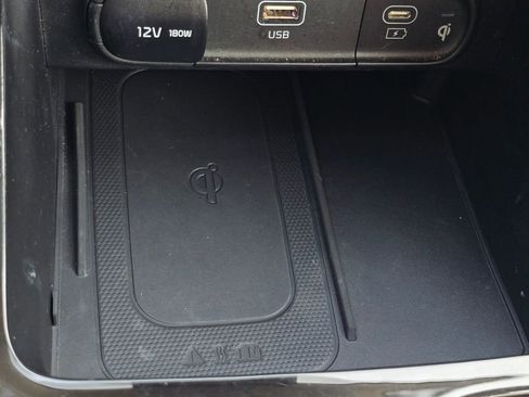 Used 2024 Kia Telluride S w/ S Sunroof Package FWD image 20