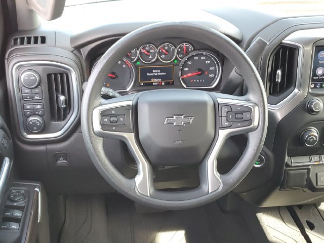 Used 2020 Chevrolet Silverado 1500 RST w/ RST Value Package AWD/4WD image 10