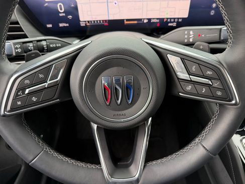 New 2025 Buick Envision Preferred image 25