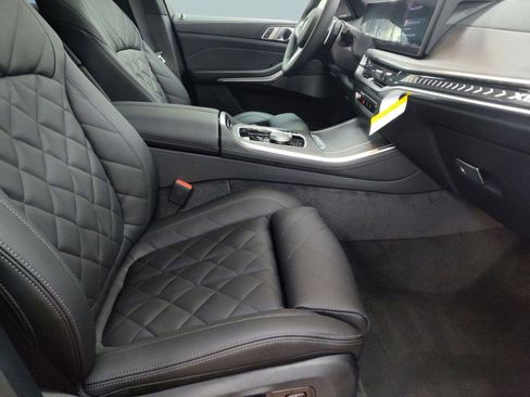 Used 2026 BMW X5 xDrive40i w/ M Sport Package image 30