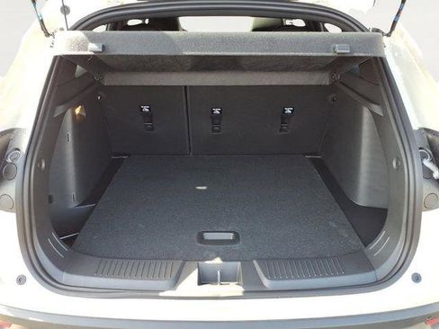 New 2026 Chevrolet Trax RS w/ Sunroof Package image 6