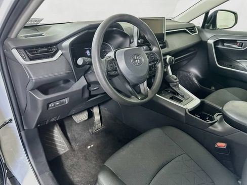 Certified 2025 Toyota RAV4 XLE FWD image 10
