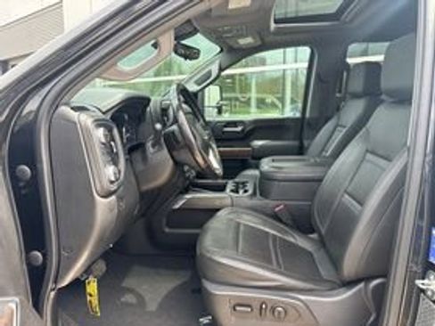 Used 2020 GMC Sierra 3500 Denali w/ Denali Ultimate Package AWD/4WD image 9
