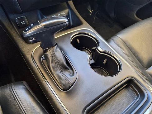 Used 2020 Dodge Durango GT RWD image 12