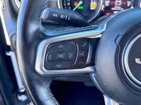 Used 2021 Jeep Wrangler Unlimited Sahara w/ Cold Weather Group image 16