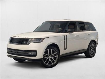 New 2025 Land Rover Range Rover SE