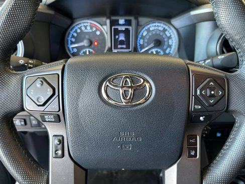Used 2020 Toyota Tacoma TRD Sport w/ Technology Package RWD image 22